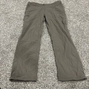 LL Bean Cargo Pants 18 Straight Nylon Outdoors Hiking Casual Camping Packable